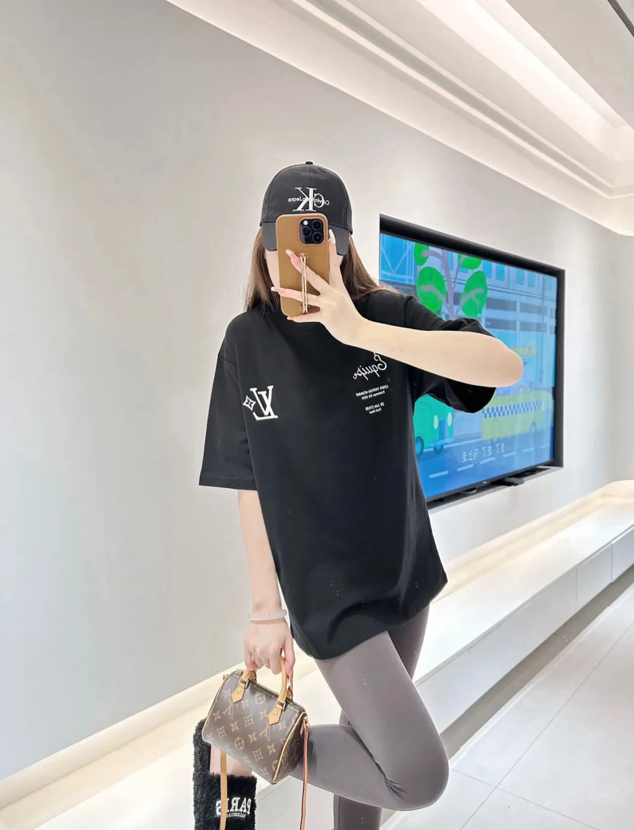 Louis Vuitton/